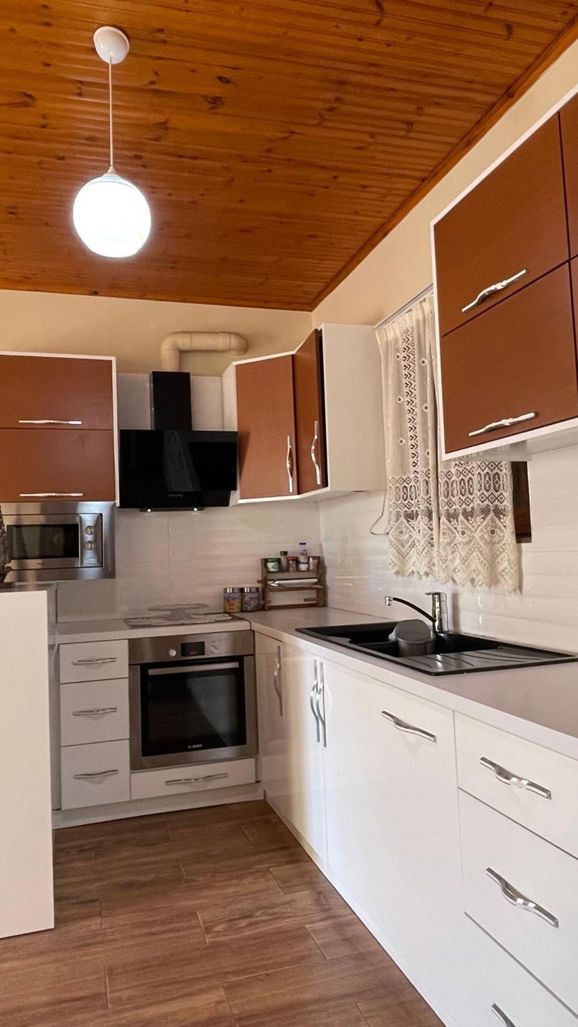July Seaview Apartments Sarande Exterior photo
