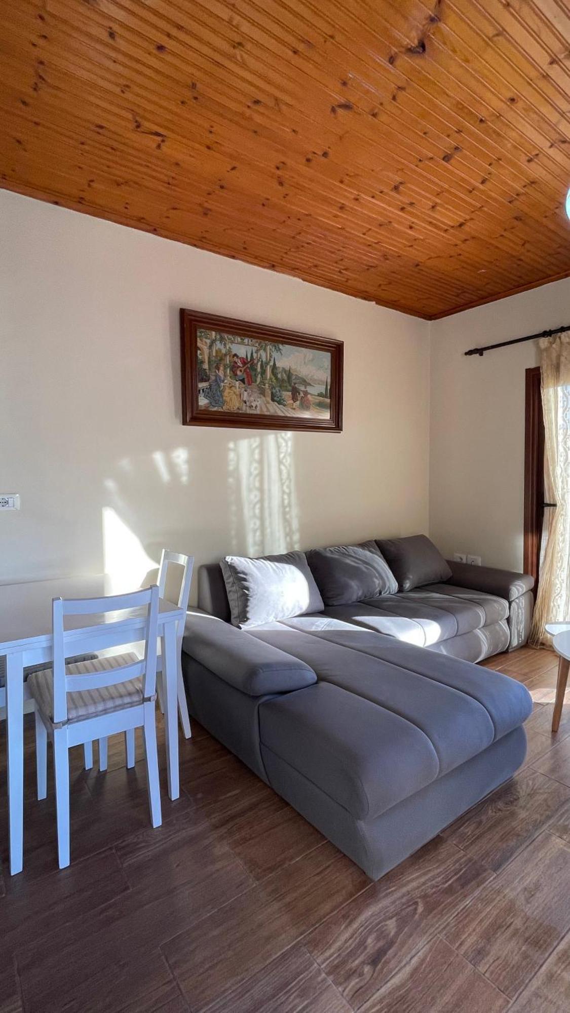 July Seaview Apartments Sarande Exterior photo