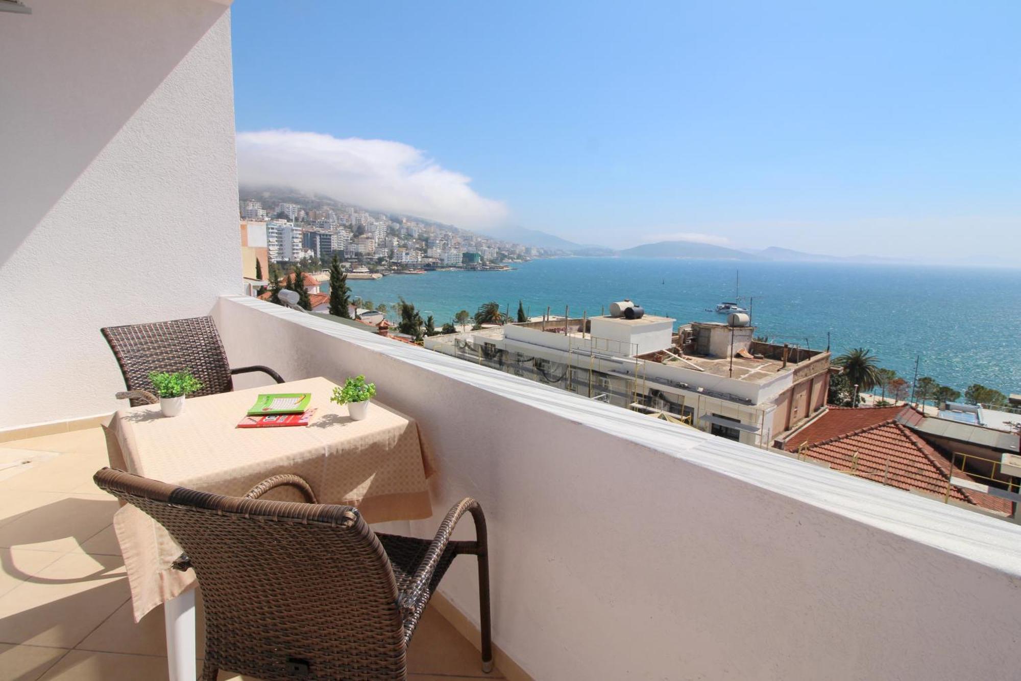 July Seaview Apartments Sarande Exterior photo