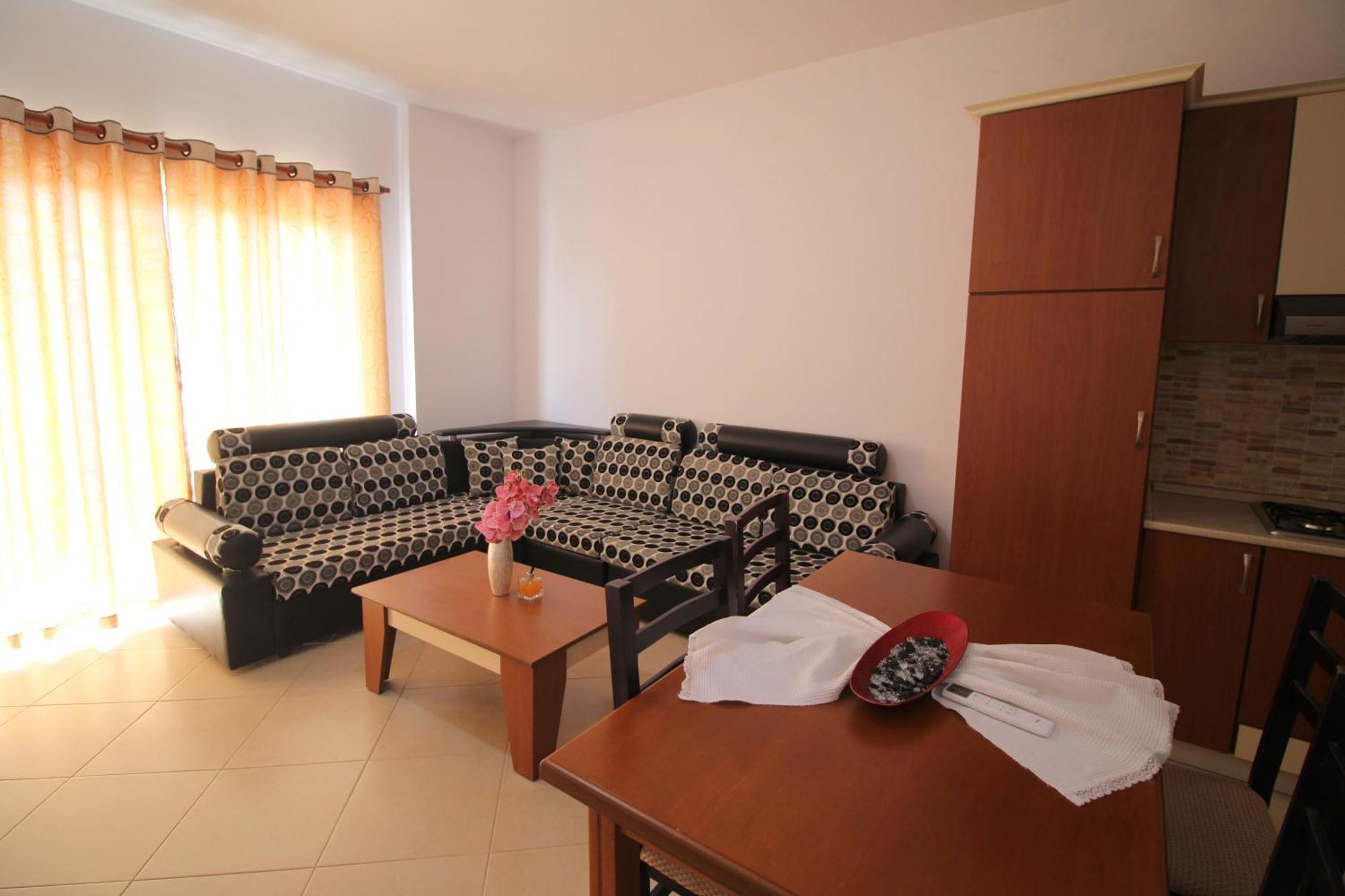 July Seaview Apartments Sarande Exterior photo