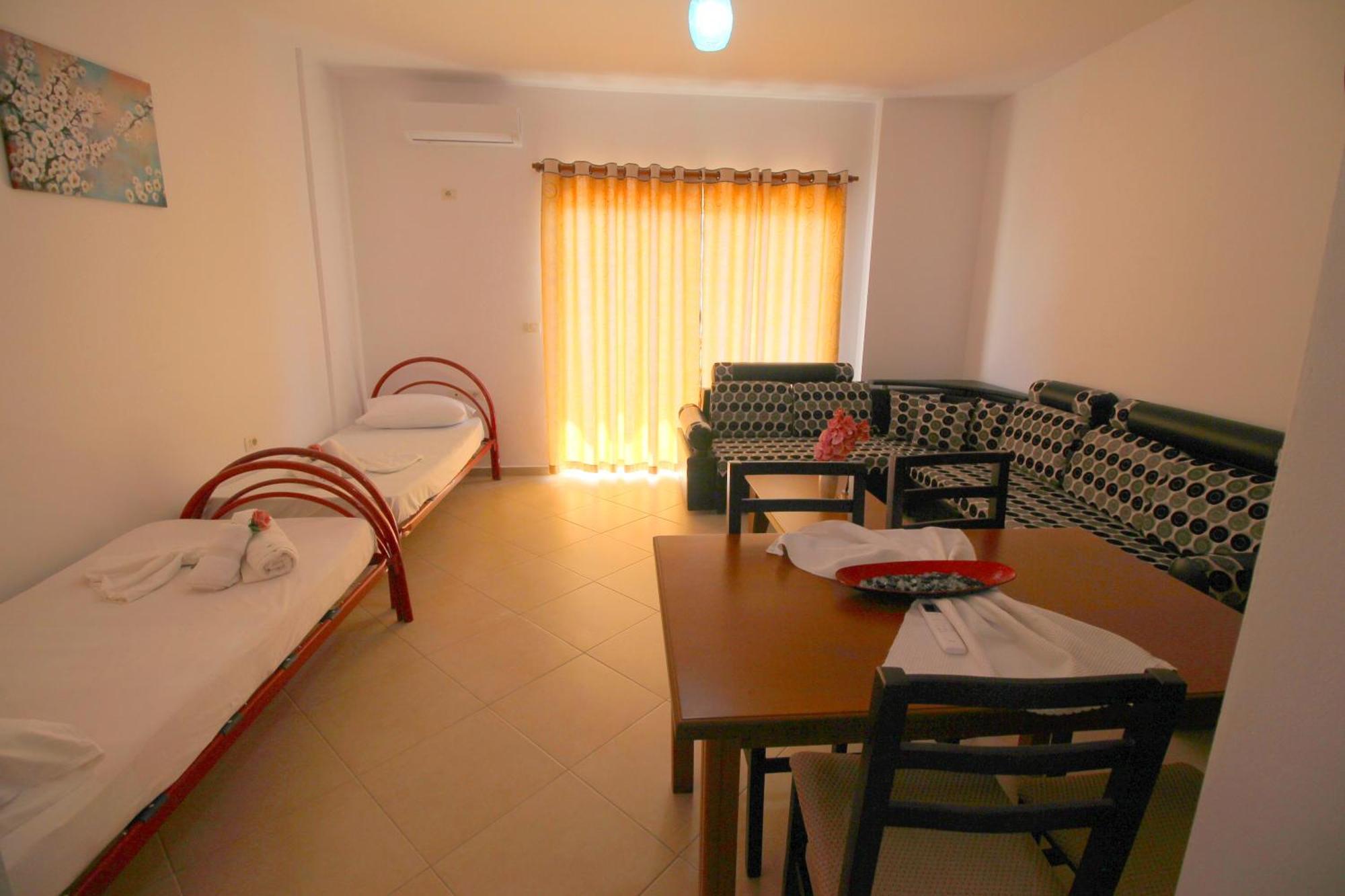 July Seaview Apartments Sarande Exterior photo